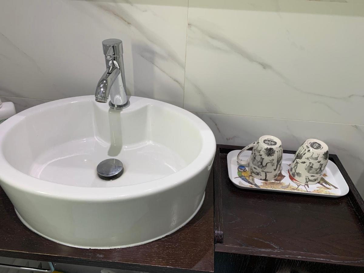 Bed and Breakfast Baoyan Londra Esterno foto